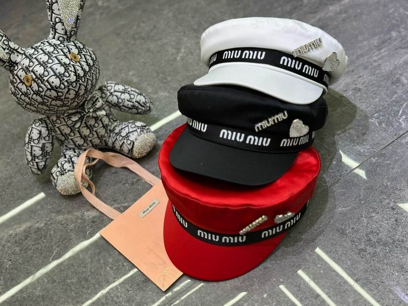 Miumiu cap dx09